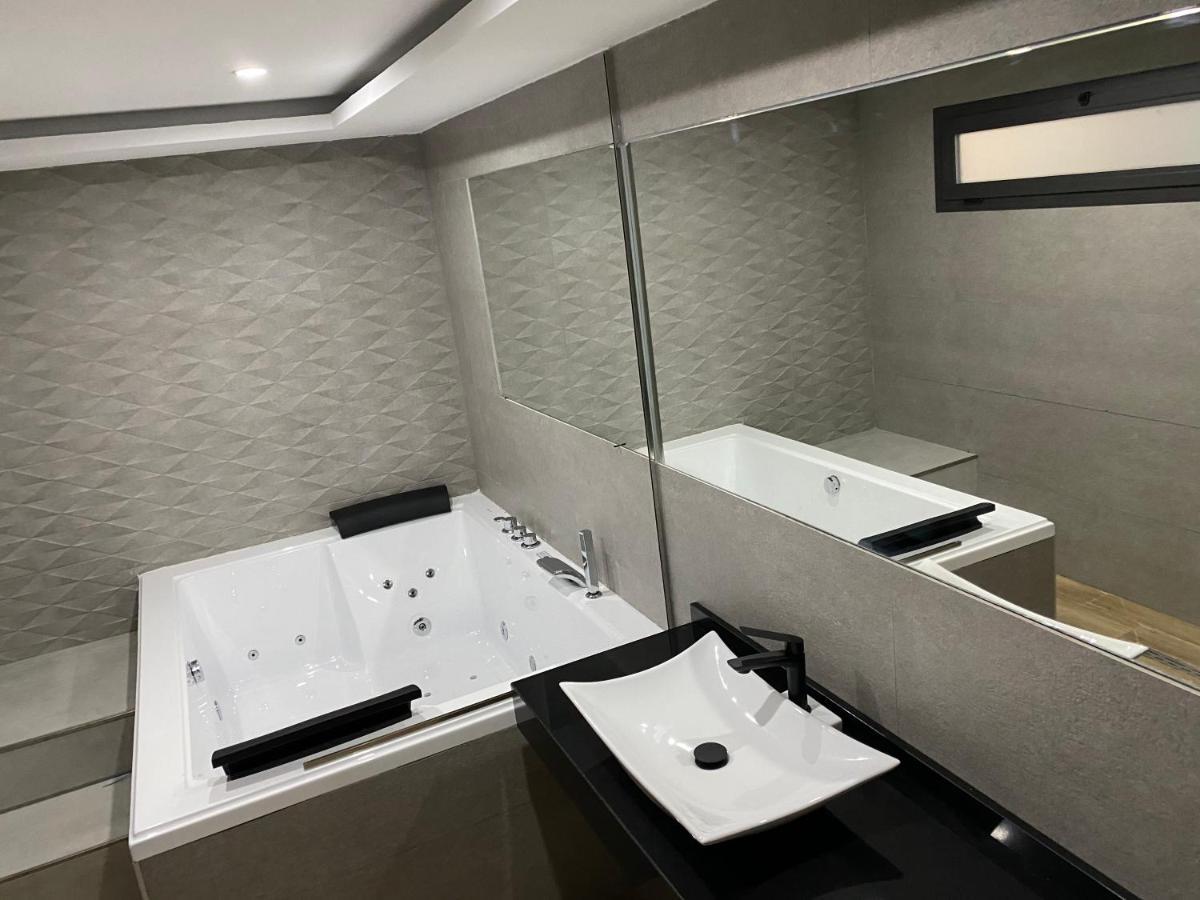 לינארס Apartamentos Las 7 Esencias מראה חיצוני תמונה