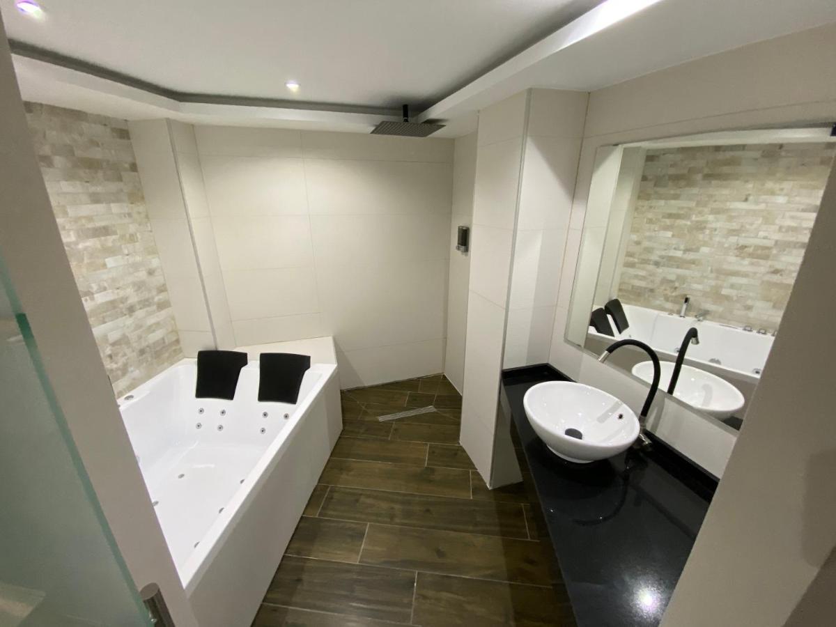 לינארס Apartamentos Las 7 Esencias מראה חיצוני תמונה