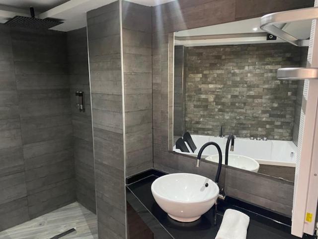 לינארס Apartamentos Las 7 Esencias מראה חיצוני תמונה